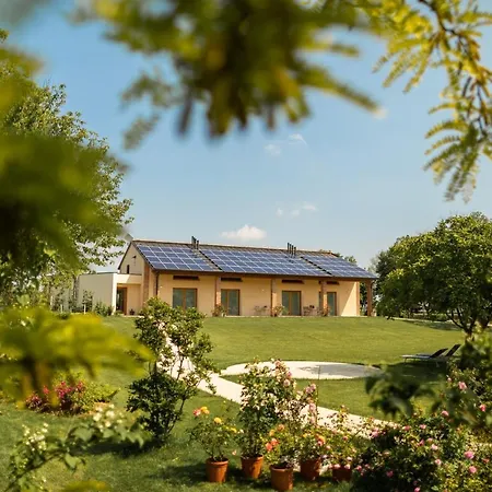 Lantgård Casa Fiorindo *